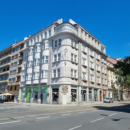 Oasis Apartments At Charles Square Πράγα Εξωτερικό φωτογραφία